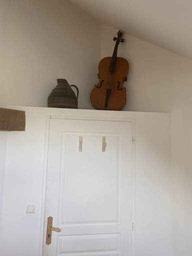 Bedroom 4, Le Meix, Jura