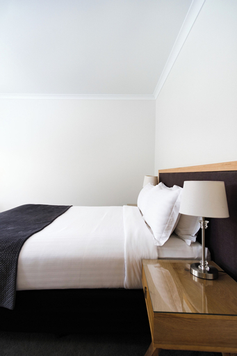 Bedroom 3, Chimes Spa Retreat, Denmark