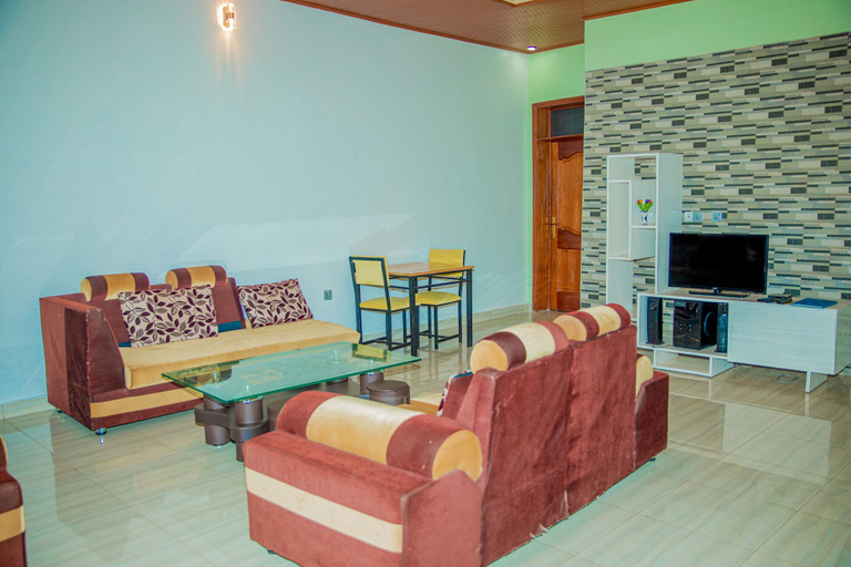 Others 5, LEISURE INN, Musanze