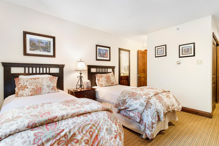 Bedroom 4, Westwind 207 2BD 2BA Platinum Condo in Lionshead Village, Eagle