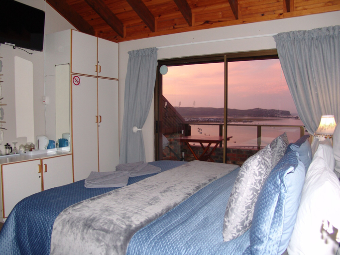 Bedroom 3, Paradise Found, Eden