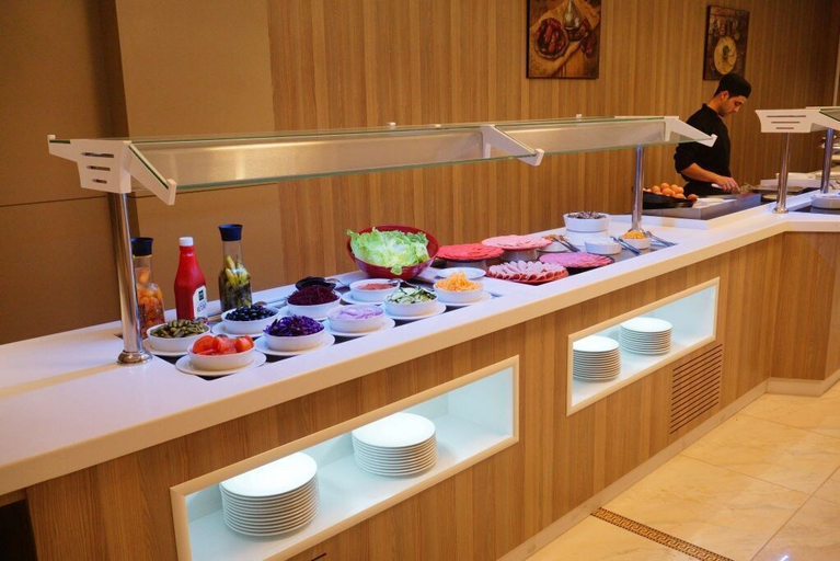 Food & Drinks 4, Lynatel Palace, Ouargla