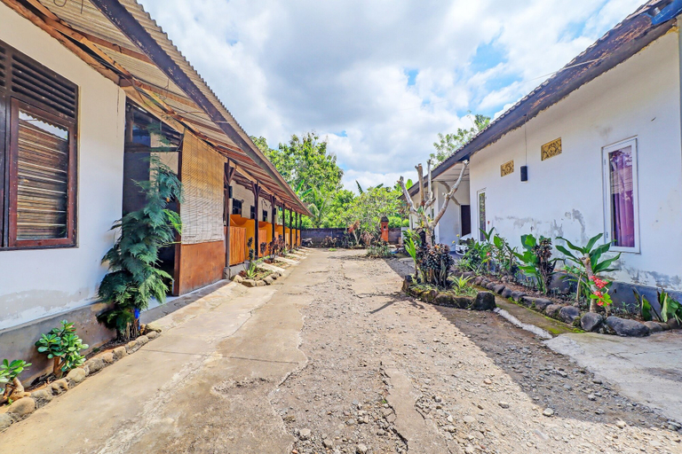 Exterior & Views 1, Hotel O Pondok Ai, Jembrana