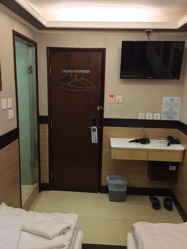 Bedroom 8