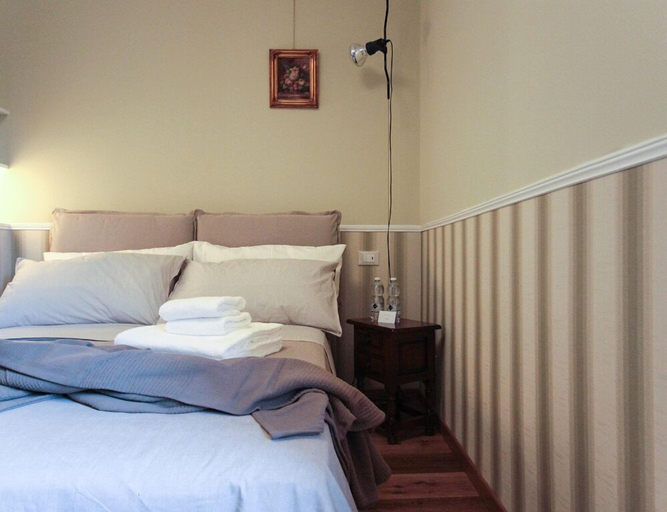 Bedroom 2, Torre Sant'Antonio Tivoli, Rome