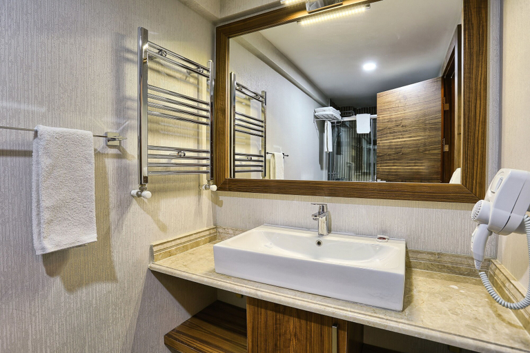 Bathroom 5, City Hotel Residence, Çankaya