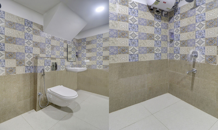 Bathroom 4, Treebo Destination Inn, Hyderabad