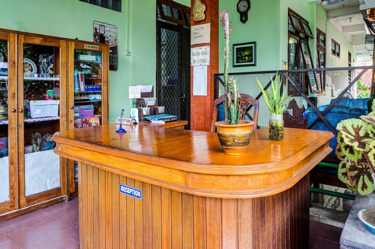 Public Area 2, OYO 92332 Griyo Werdiningsih, Kediri