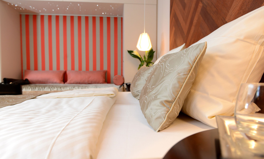 Bedroom 3, Romantik Hotel Markusturm, Ansbach