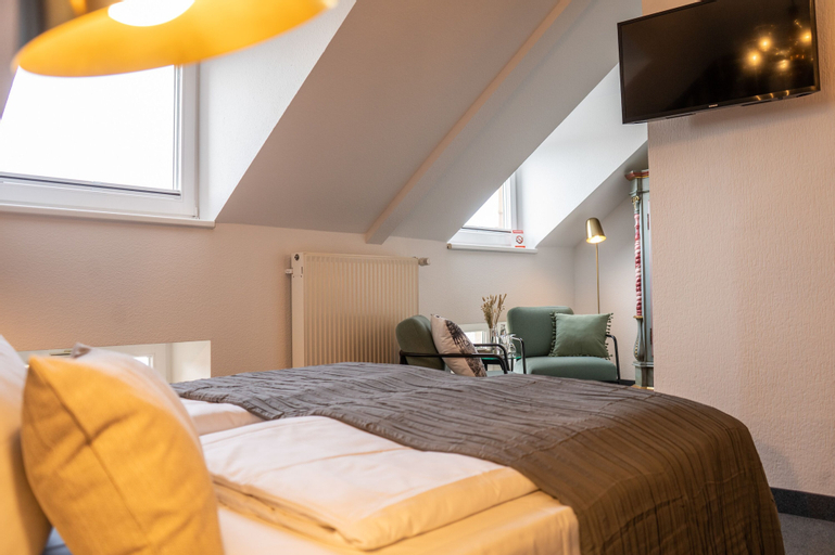 Bedroom 18