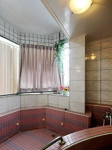 Bathroom 2, Kai Cheng Inn, Yilan