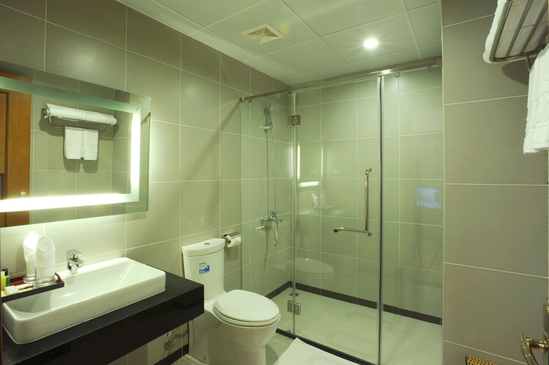 Bathroom 5, Gallant Hotel, Hai Bà Trưng