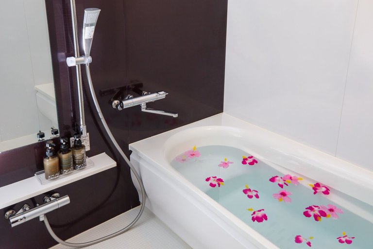 Bathroom 3, Condominium Hotel Monpa, Chatan