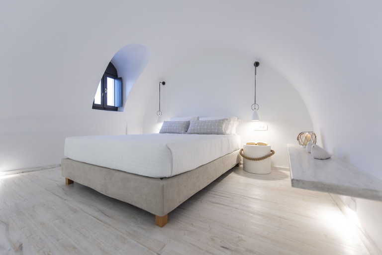 Bedroom 3, Caldera Memories, South Aegean
