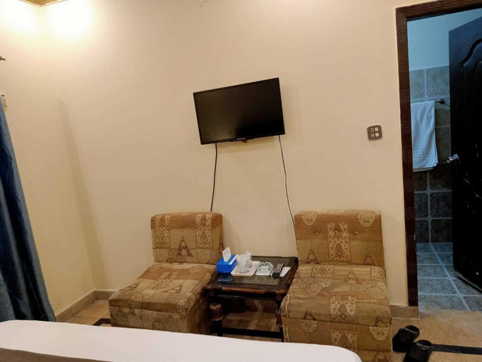 Others 4, Infinity Hotel, Lahore