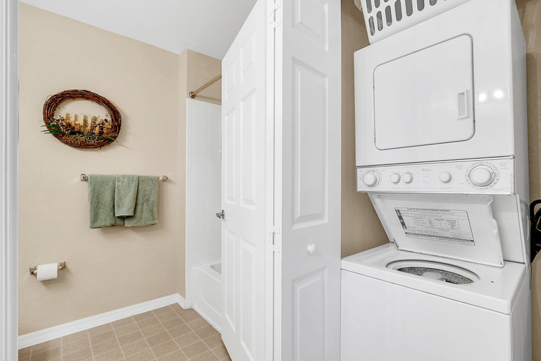 Bathroom 3, Modern & Comfy 20min to Disney Queenbeds, Osceola