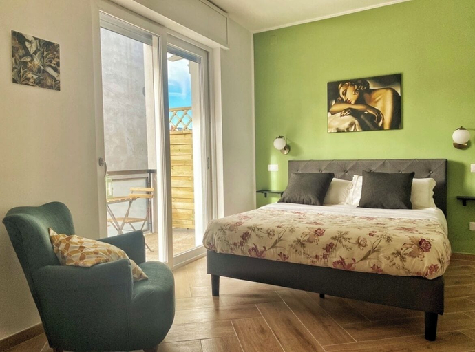 Bedroom 3, Domus damore, Napoli