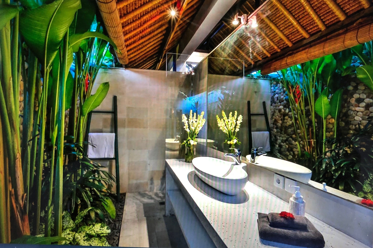 Bathroom 4, Villa Elleo, Badung