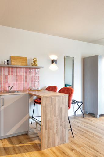 Others 5, Wapen van Hengelo Residence Suites - LOGIES ONLY - digital key by APP and email, Hengelo