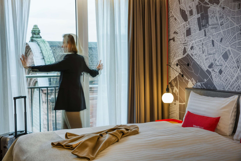 Bedroom 21