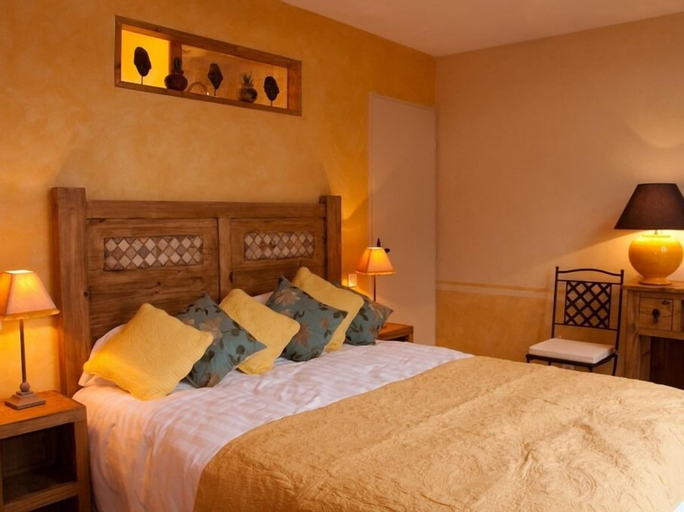Bedroom 4, Les Jardins de L'hacienda, Rhône