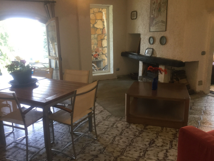 Living room 4, Brusisch 1638, Varese