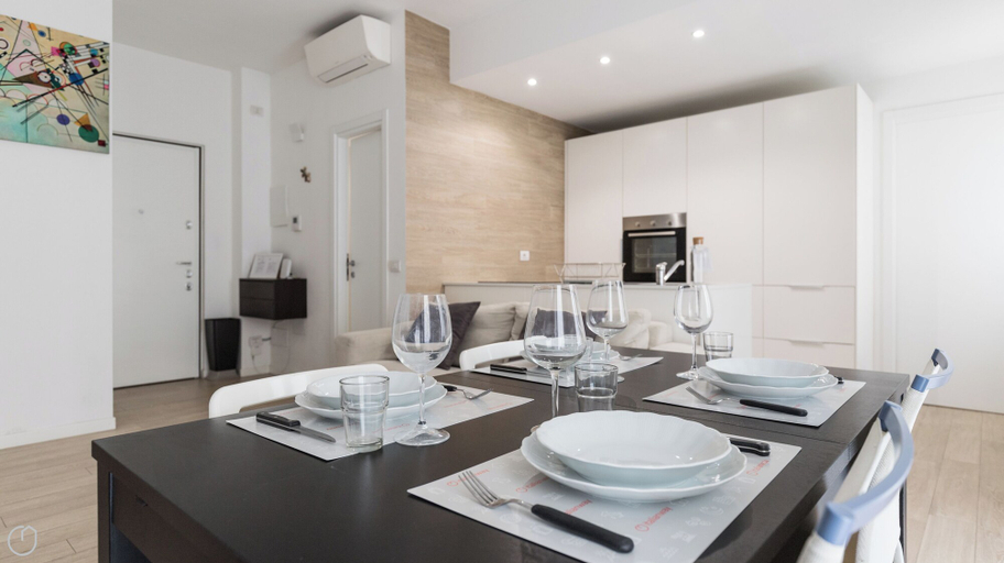 Interior 3, Italianway - Spontini 10, Milano