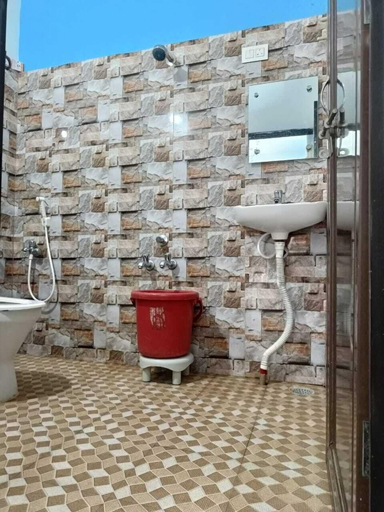 Bathroom 4, Poornima Beach Stay, Uttara Kannada