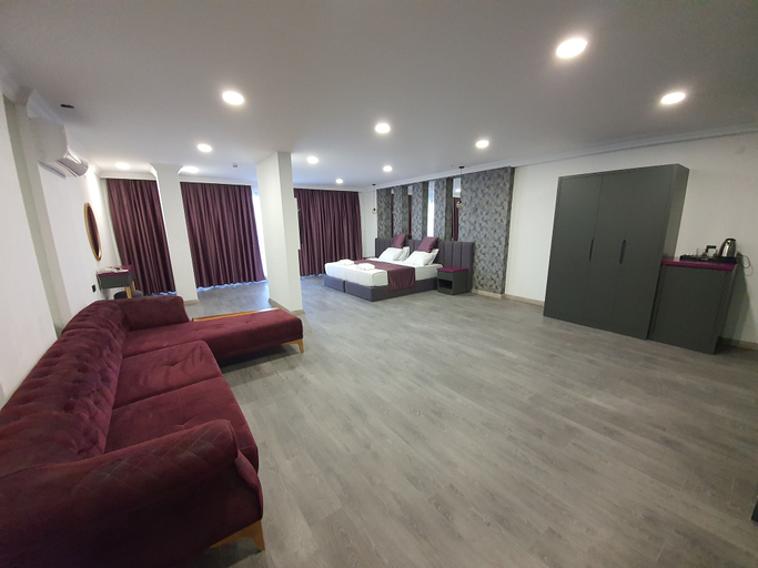 Bedroom 3, Karikatur Bi Hotel, Alanya