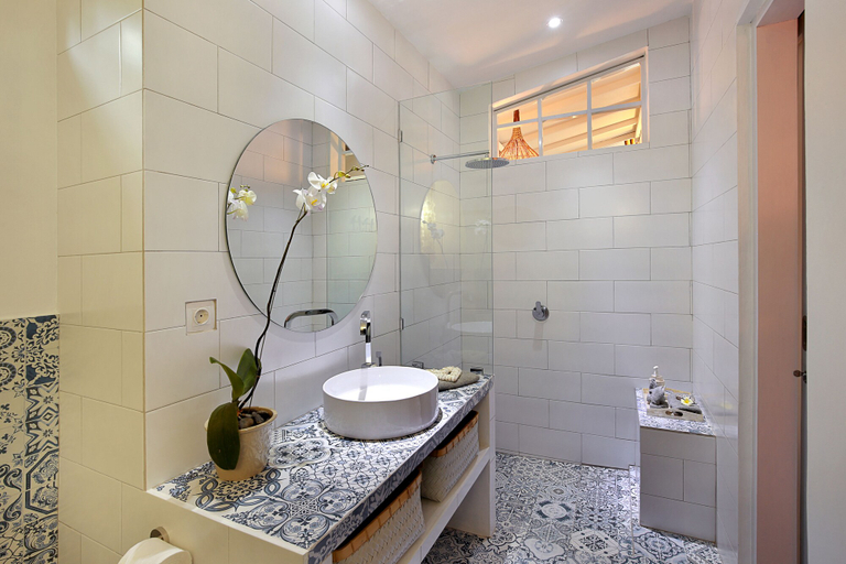 Bathroom 4, Villa Elleo, Badung
