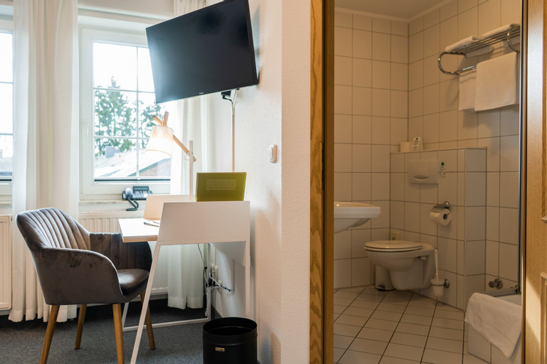 Bathroom 4