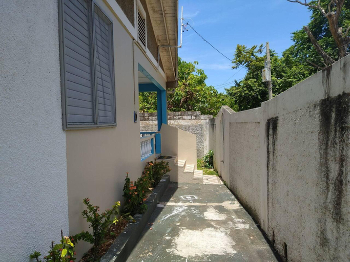 Others 5, Tropical Haven in Discovery Bay - 6 Bedroom Villa
