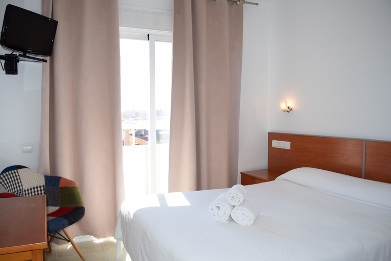 Bedroom 3, Hotel Mirablau, Almería