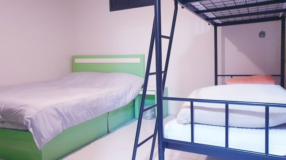 Bedroom 3, OPPA Hostel Sinchon-Hongdae, Seodaemun
