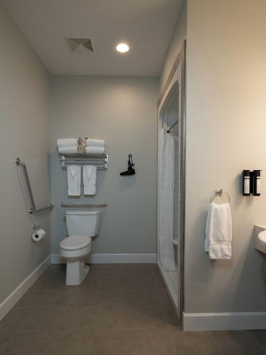 Bathroom 4, Old House Hotel, Comox-Strathcona
