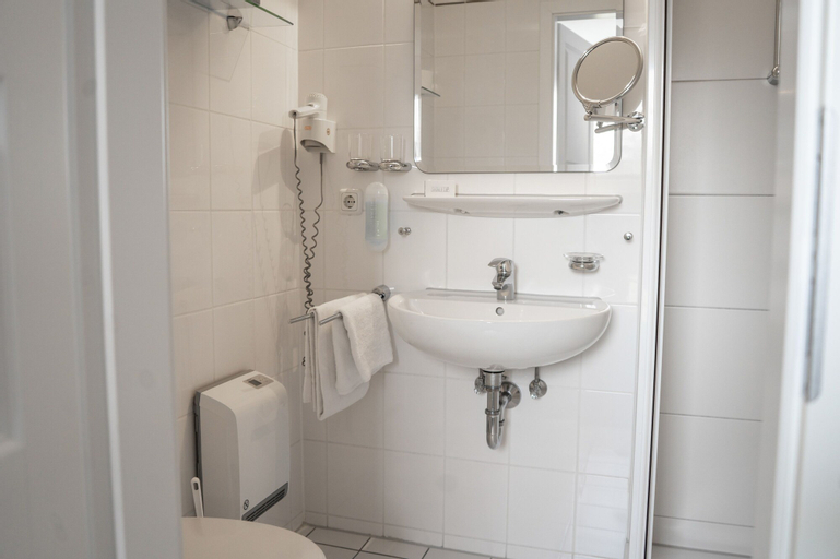 Bathroom 5