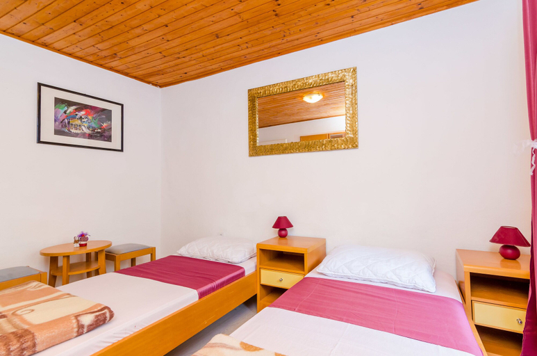Bedroom 2, Rooms Jozomare, Dubrovnik