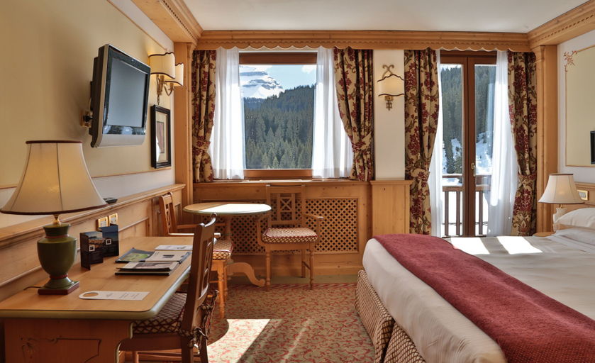 Bedroom 3, TH Madonna di Campiglio - Golf Hotel, Trento
