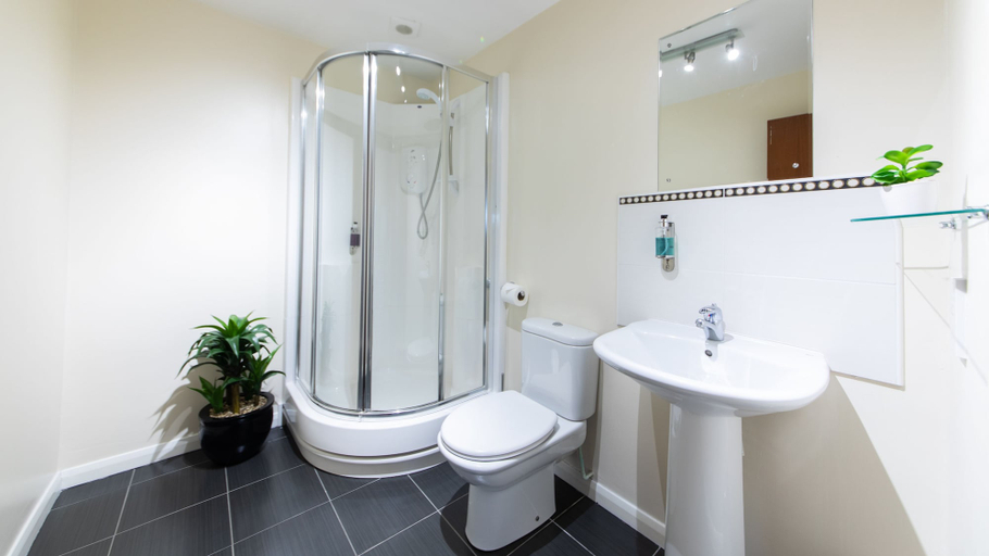 Bathroom 4, The Spires Serviced Apartments Aberdeen, Aberdeen