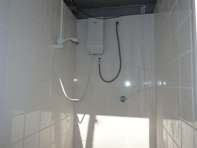 Bathroom 4, Bluewater Lodge - Hostel, Ba