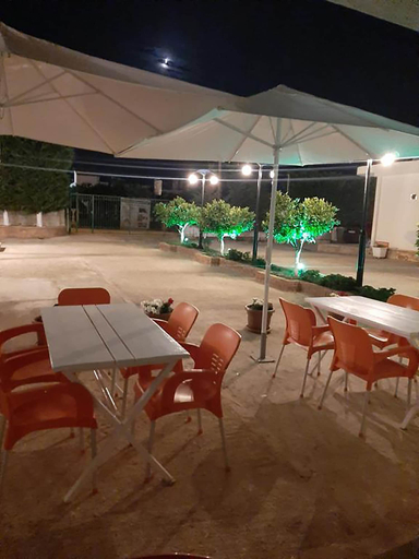 Food & Drinks, Villa Shehu, Sarandës