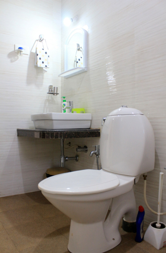 Bathroom 4, CasaMelhor Modern Appt Candolim CM080, North Goa