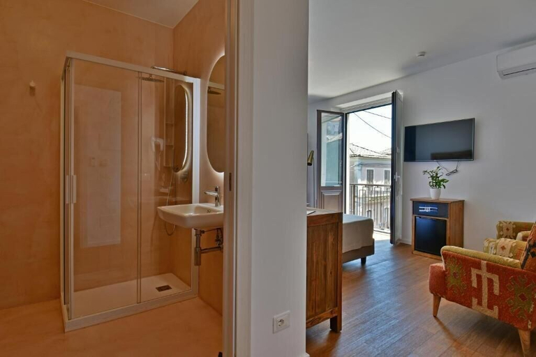 Others 5, San Anton Hotel, Catania