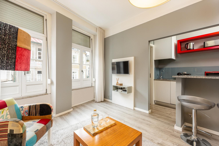 Room 2, Capela 1 in Oporto With 1 Bathrooms, Porto