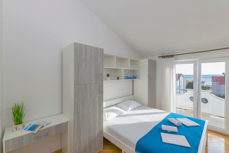 Bedroom 4, Apartments Villa Daniela, Novalja
