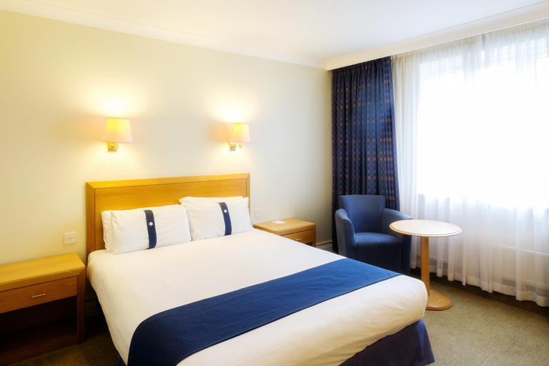 Bedroom 3, Holiday Inn SOUTHAMPTON-EASTLEIGH M3,JCT13 by IHG, Hampshire