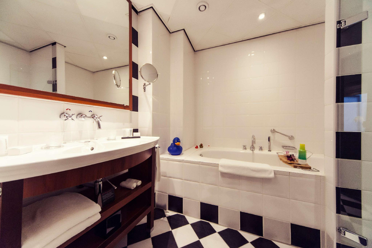 Bathroom 4, Banks Mansion, Amsterdam