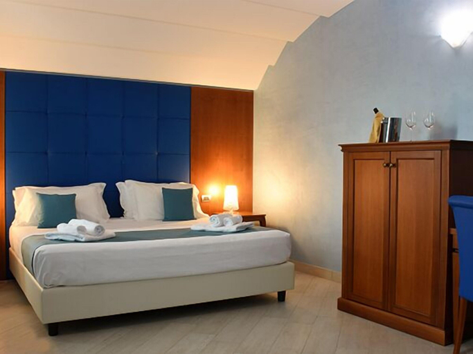 Bedroom 3, Hotel Riviera Azzurra, Messina