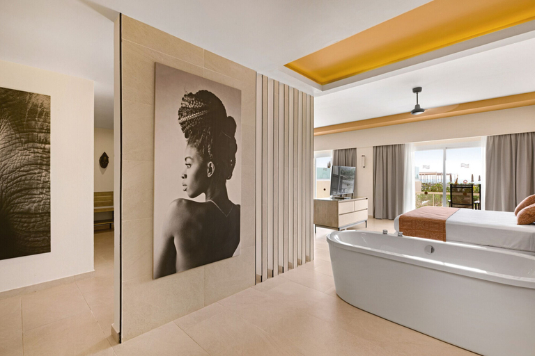 Bedroom 3, Hotel Riu Baobab - All Inclusive, Mbour