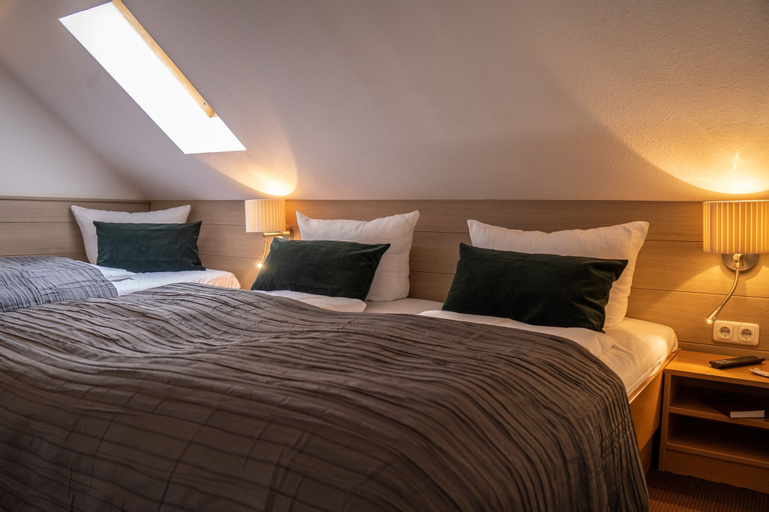 Bedroom 10